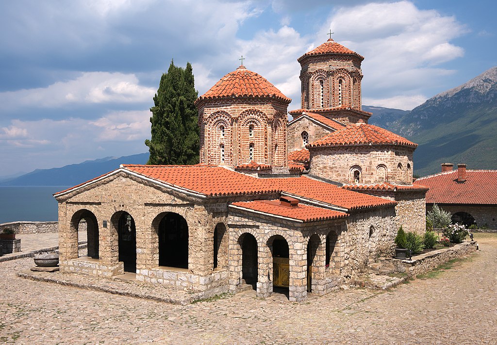 Manastir Svetog Nauma nedaleko od Ohrida